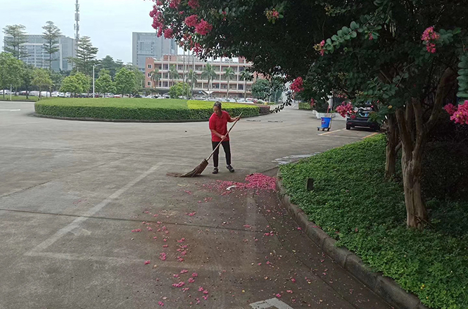 佛山豐富汽配公司工廠保潔